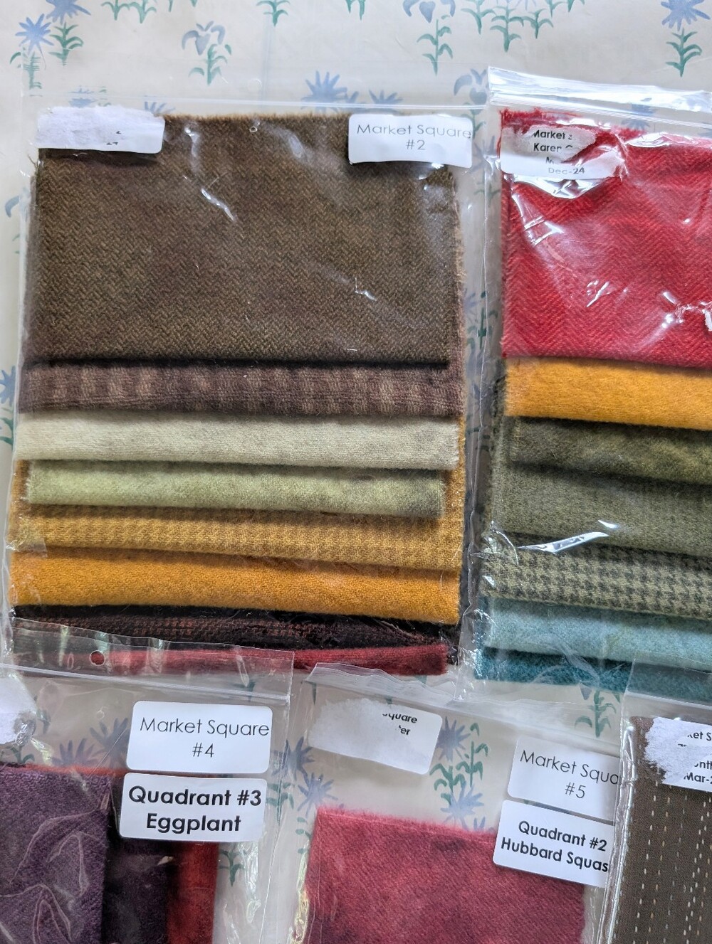 Granny's Legacy Patterns Market Square Wool Kits NEW Woolly Mammoth Hand Dyed - Picture 2 of 6